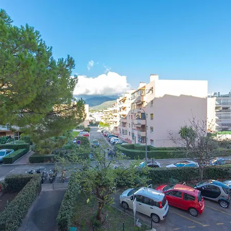 Apartment Chic Pres De La - Climatise *