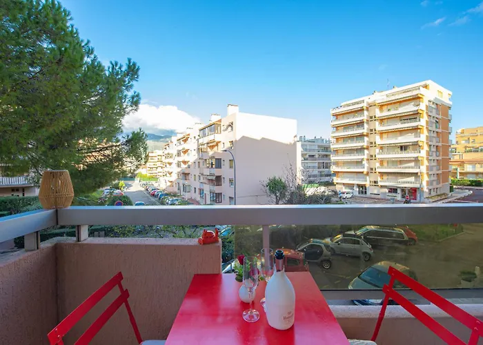 Chic Pres De La - Climatise *